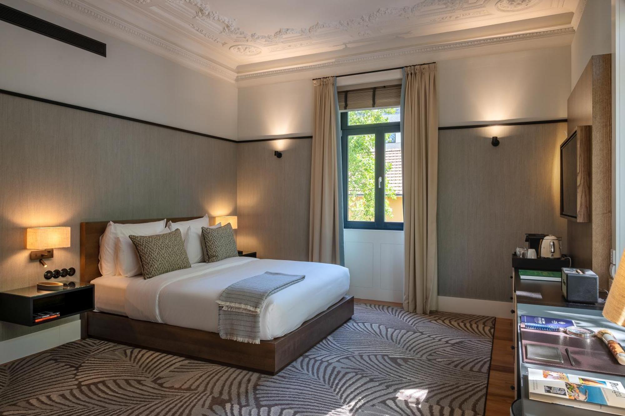 Deluxe Junior Suite